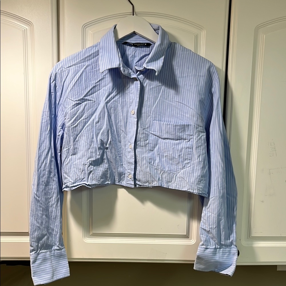 Zara Blue Striped Cropped Shirt